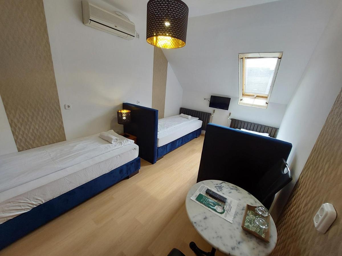 Palma Vendeghaz Bed & Breakfast Szeged Ngoại thất bức ảnh