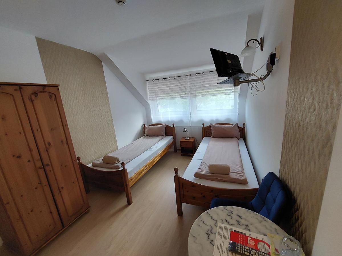 Palma Vendeghaz Bed & Breakfast Szeged Ngoại thất bức ảnh
