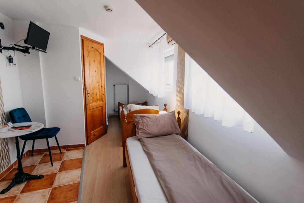 Palma Vendeghaz Bed & Breakfast Szeged Ngoại thất bức ảnh